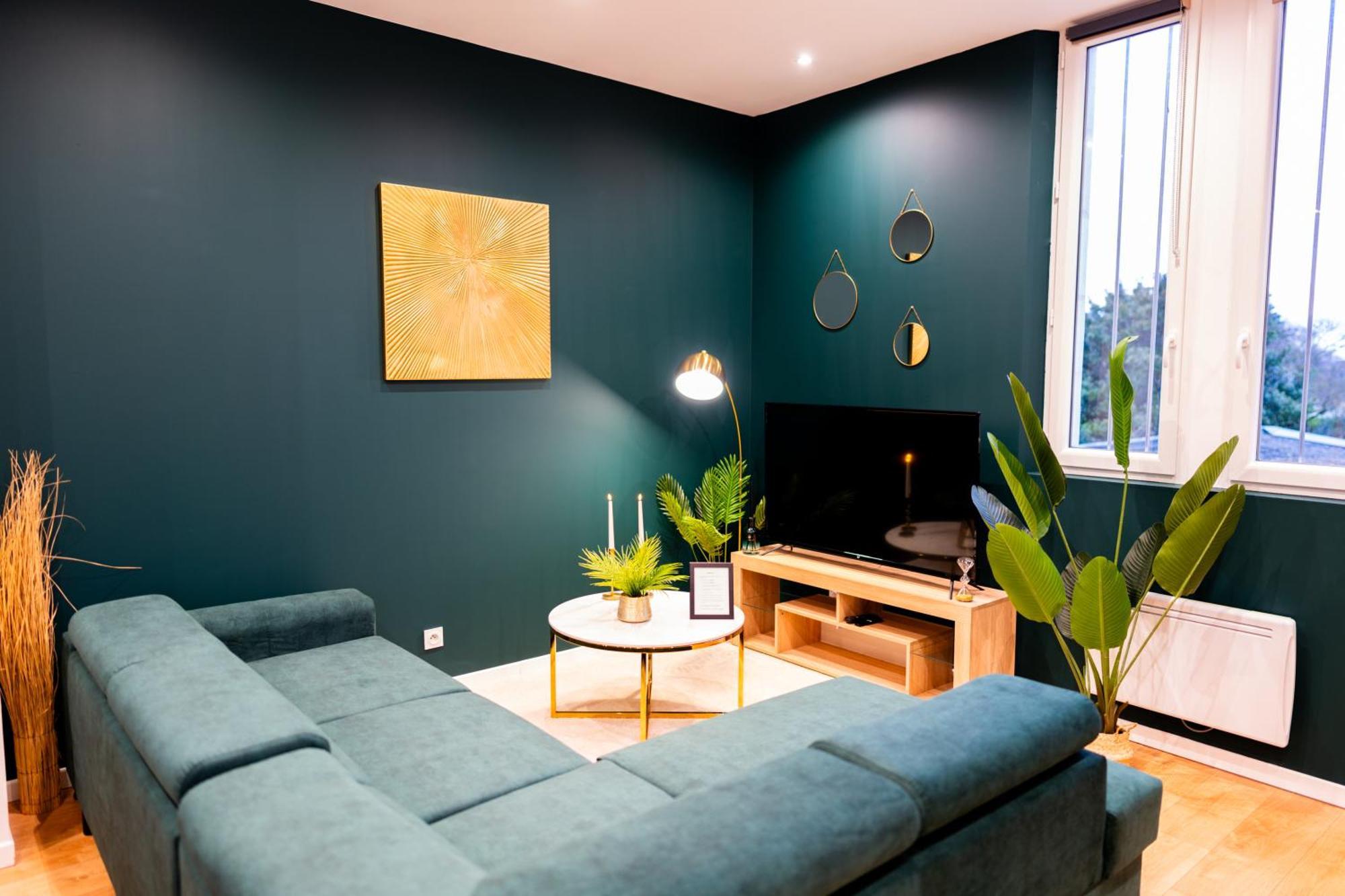 Grand Loft Familial 4 Chambres Avec Parking Prive Saumur Εξωτερικό φωτογραφία
