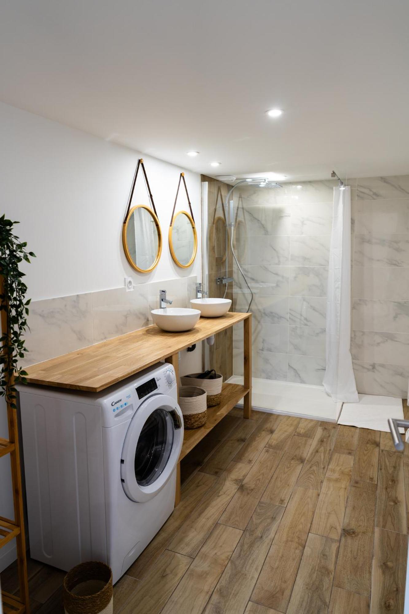 Grand Loft Familial 4 Chambres Avec Parking Prive Saumur Εξωτερικό φωτογραφία